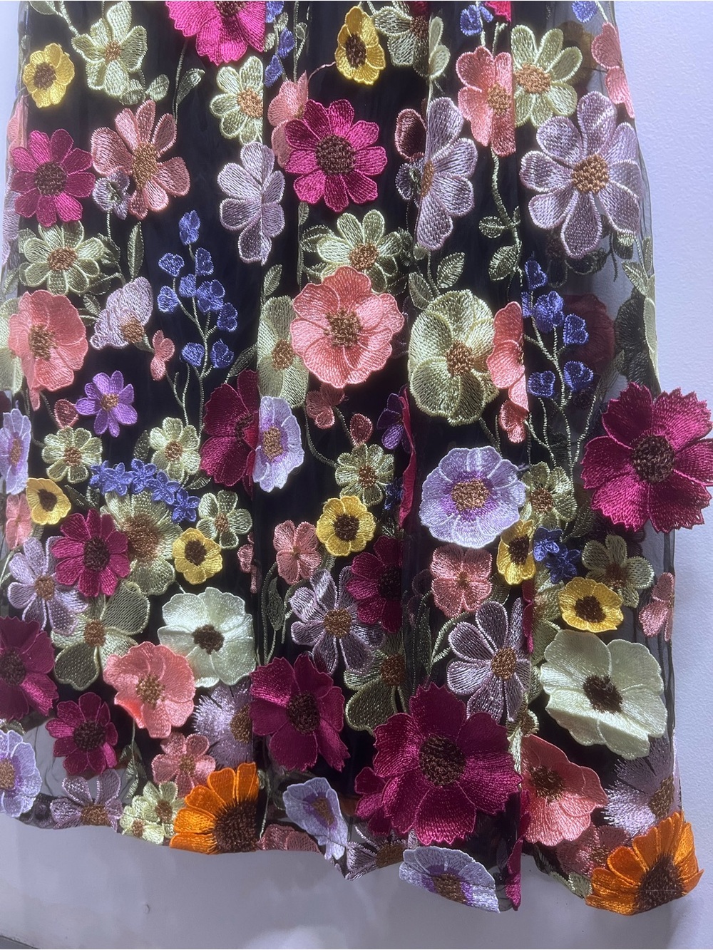 Lulus Thriving Poise Black 3D Floral Embroidered Tie-Strap Maxi Dress NWT Size L - Picture 14 of 17